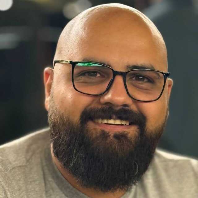 provider user card avatar
