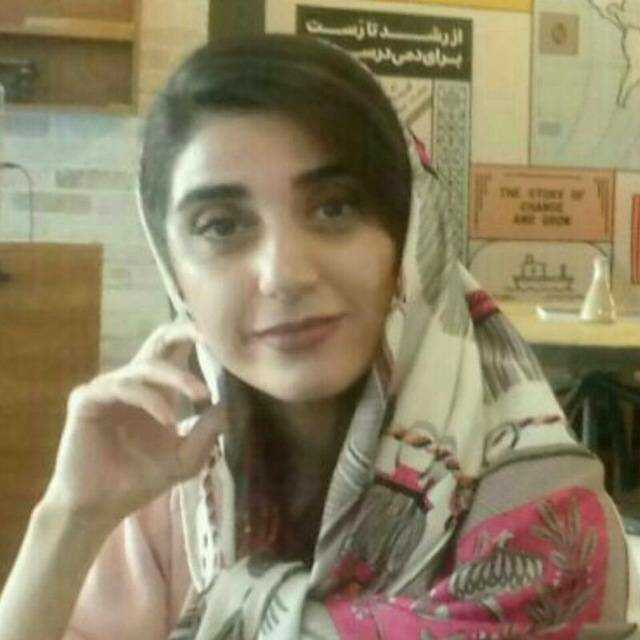 نرگس علامه