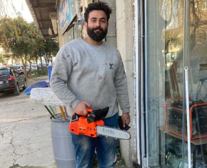 امید احسانیان