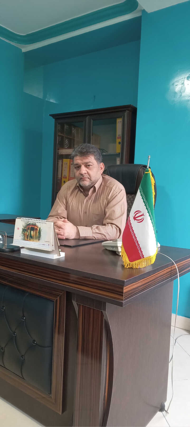 مهر آوران چتر فیروزه ای