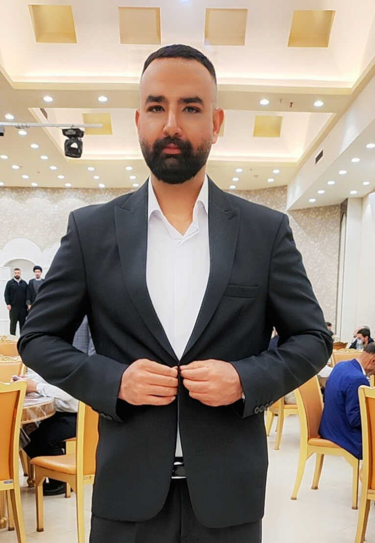 بهمن گنجی