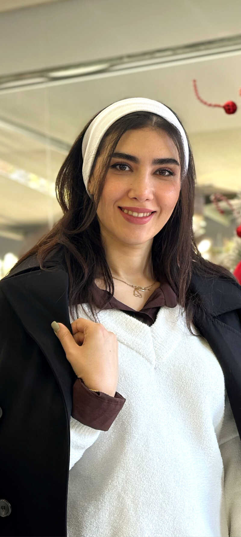 نفیسه سپهر