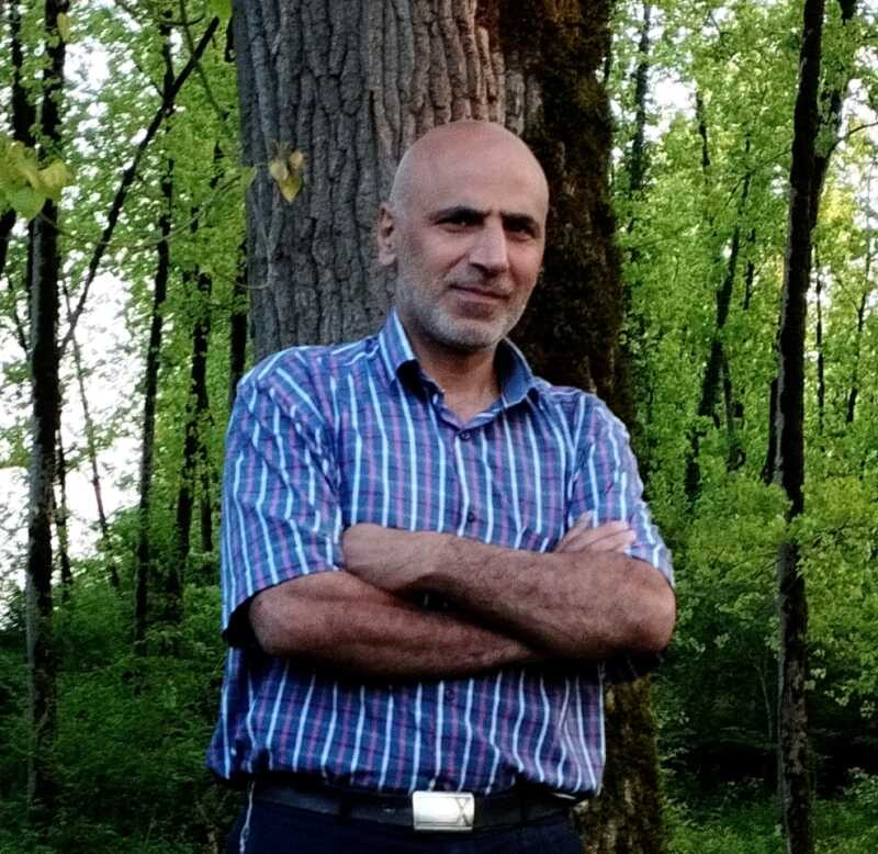 صادق آهنگری