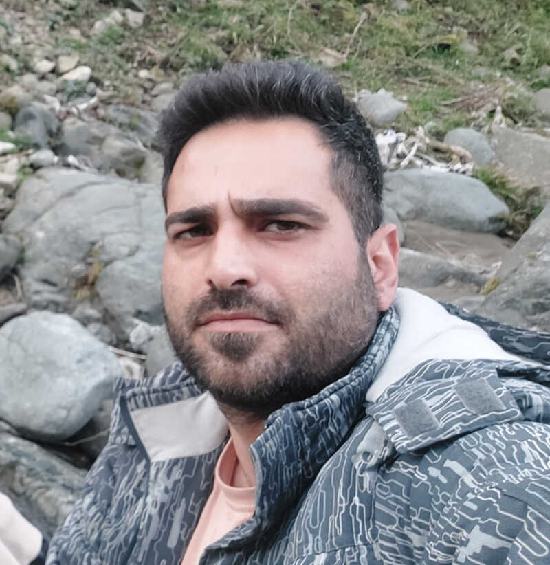 علیرضا واثقی اصل