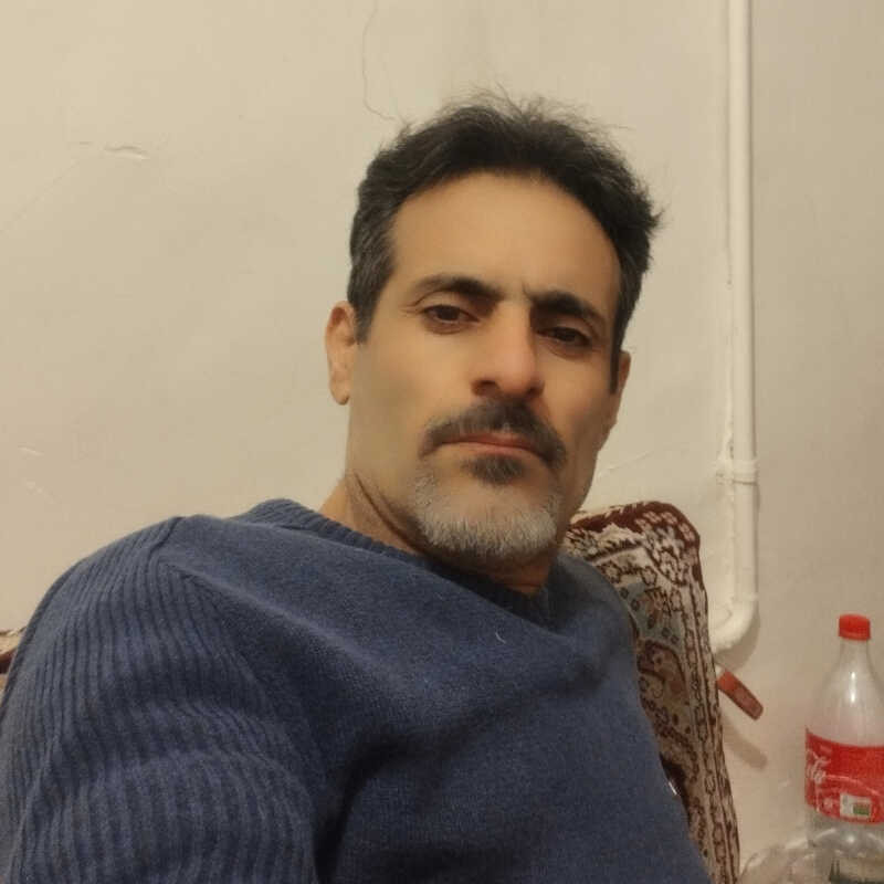 صادق حشمتی