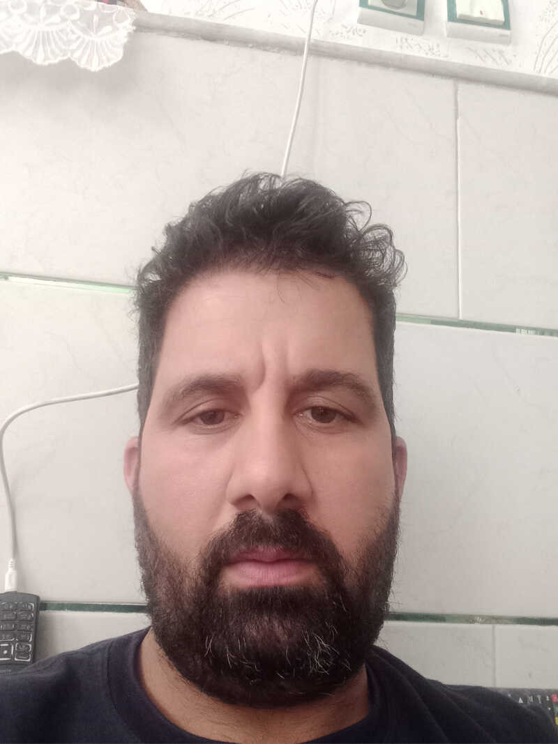 اکبر محمدی