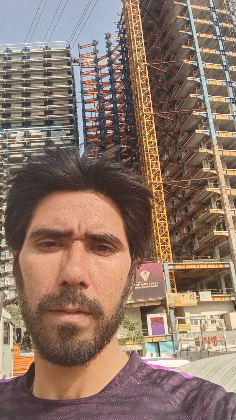 میلاد برنا