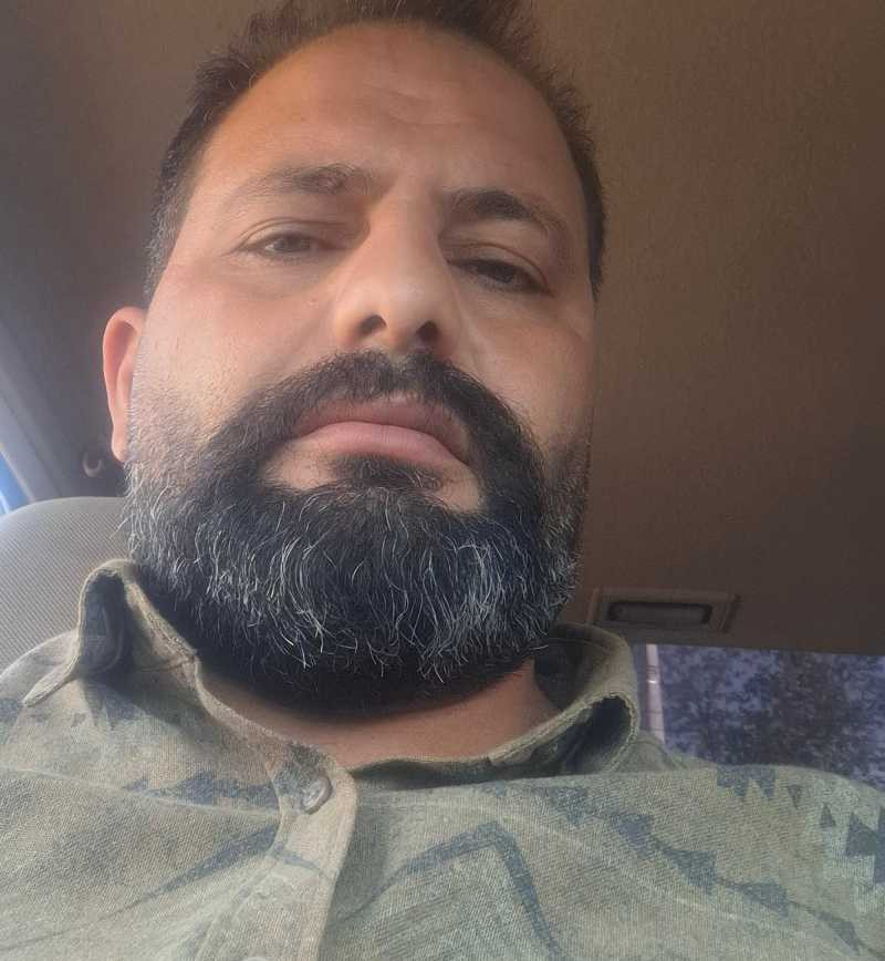 رضا مددی زاده