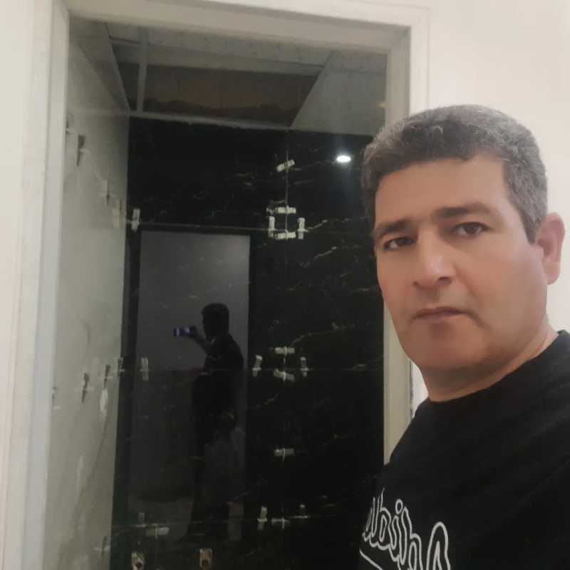اکبر عظیمی