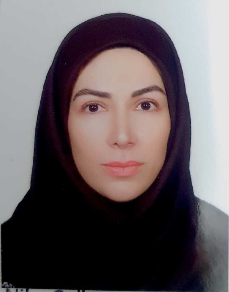عاطفه سادات قادری