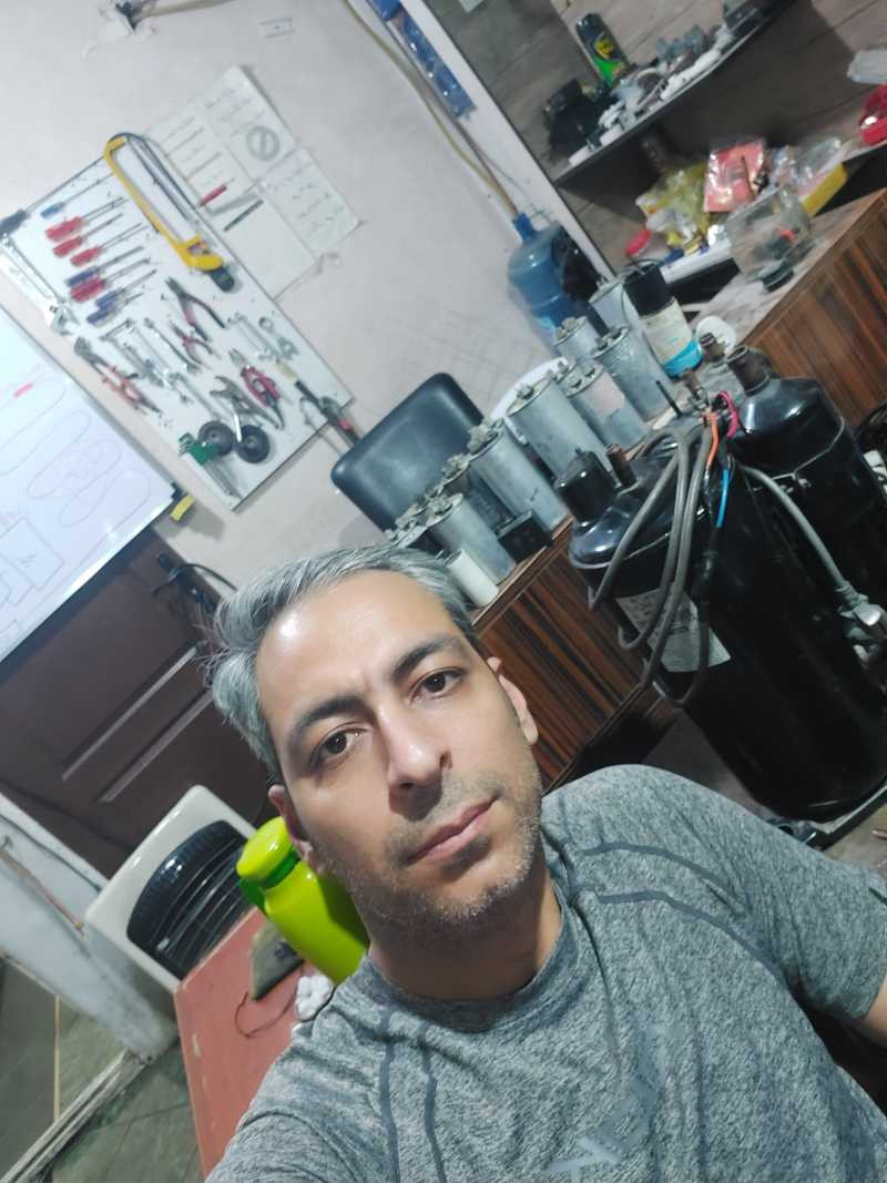 هومن دلفانی