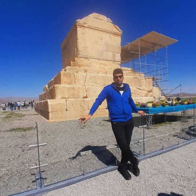حسین گیتی