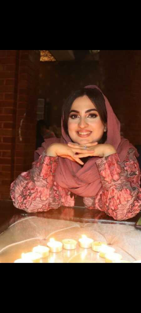 مريم آذري