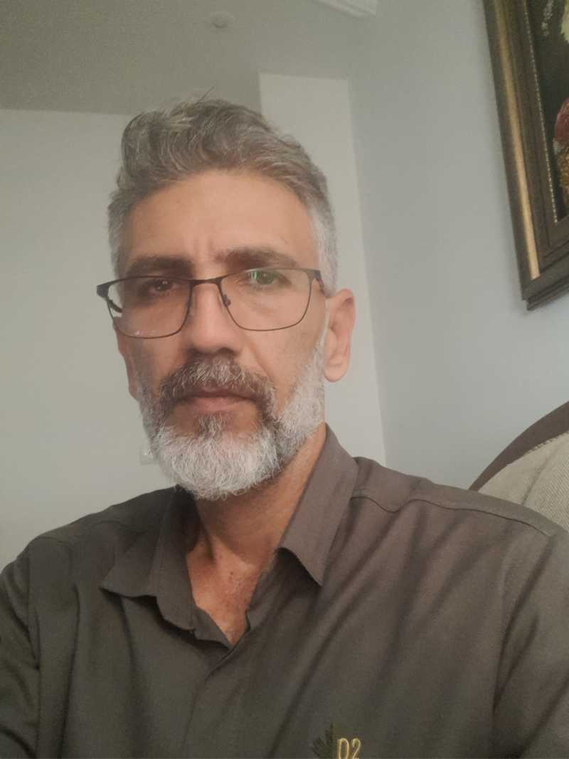 مسلم شمس خواه