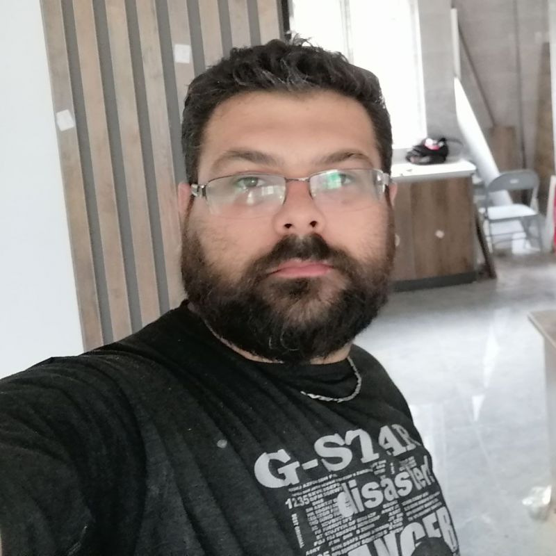 رضا صداقه