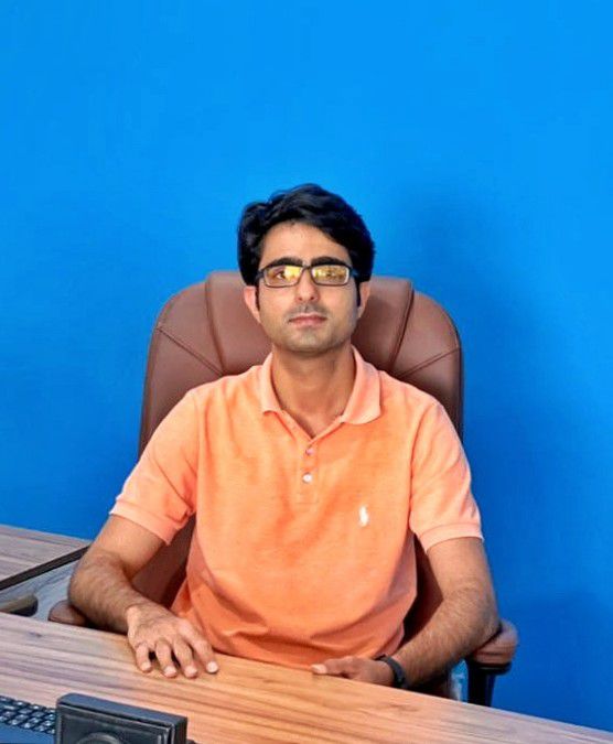 رضا شمسی پور