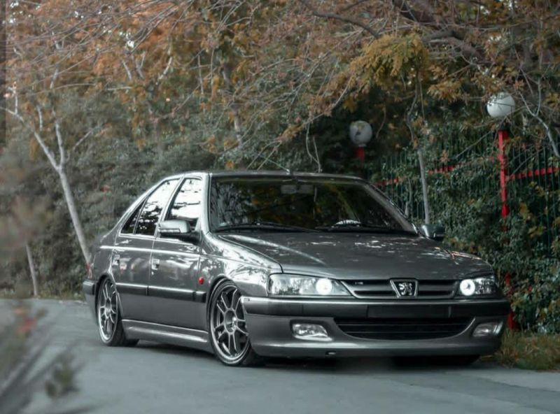 فرهاد هلالی