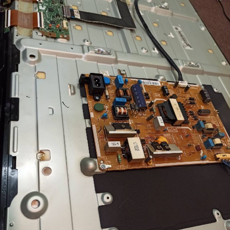 گروه مهندسی فارا