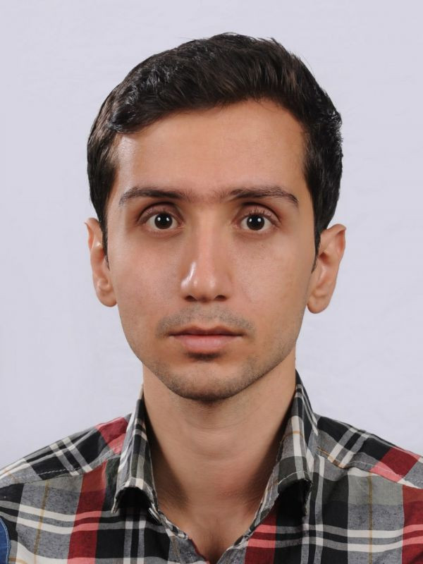 آرش سامنی