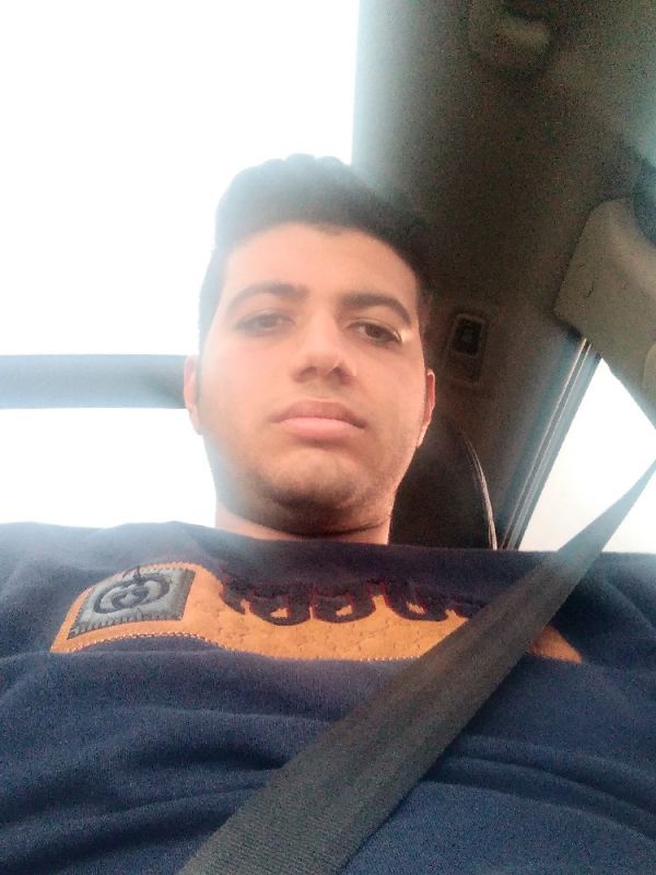 مینا گلابکش زاده