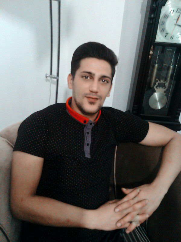 وحید طالب خواه