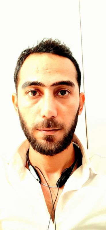علیرضا مومنی فر