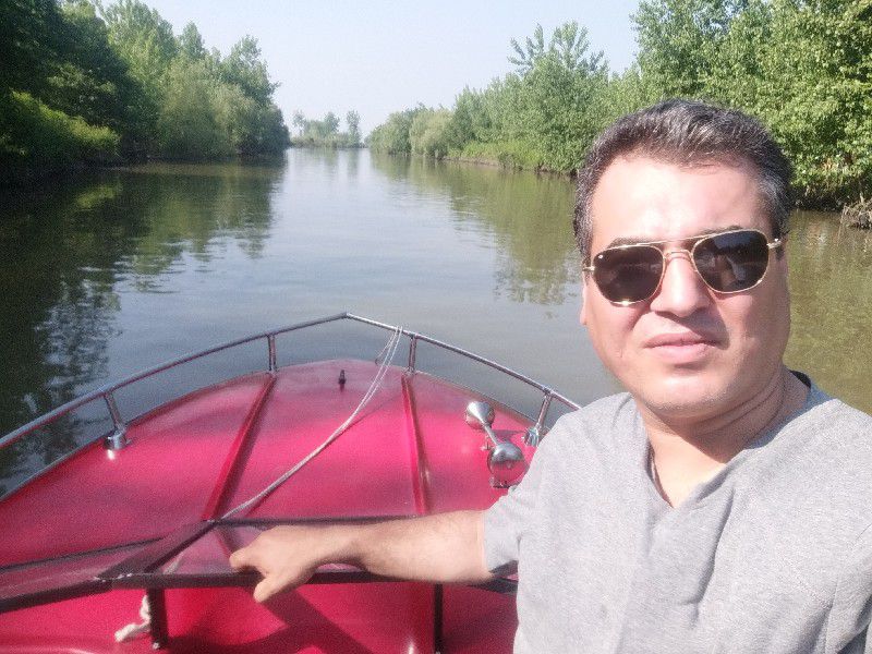 محسن فرحبخش