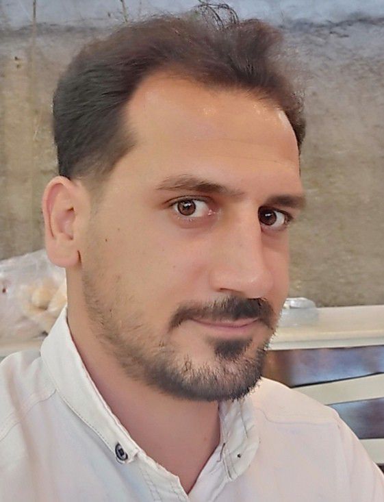 احمدرضا حسینی