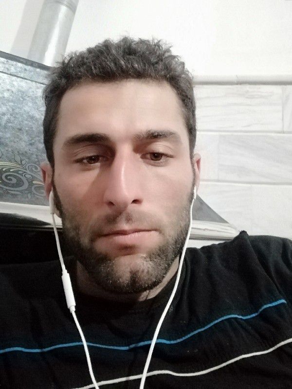 روح الله طالبی اتویی