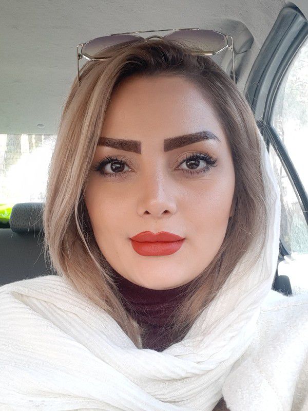 مژده سادات سید فرج الله