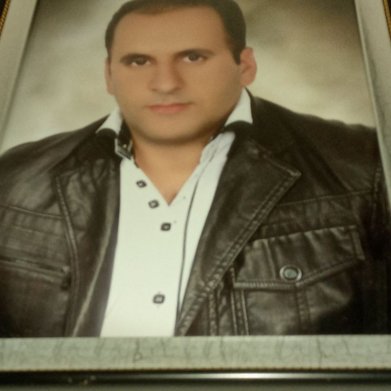 عنایت صمدی