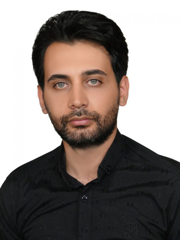 امید میرزایی
