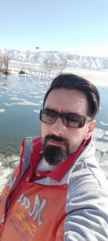 provider user card avatar