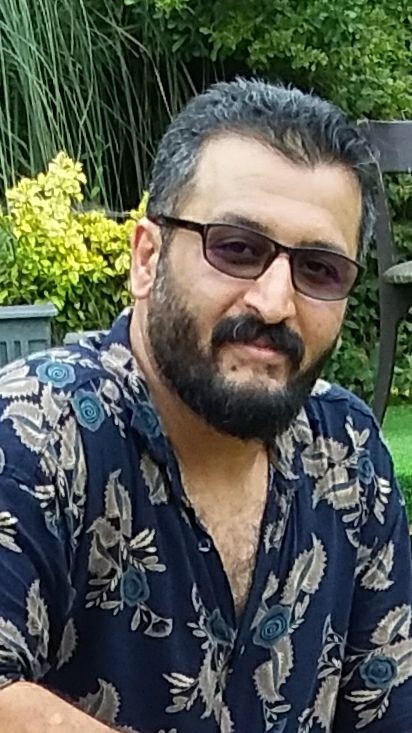 مهدی خندستانی