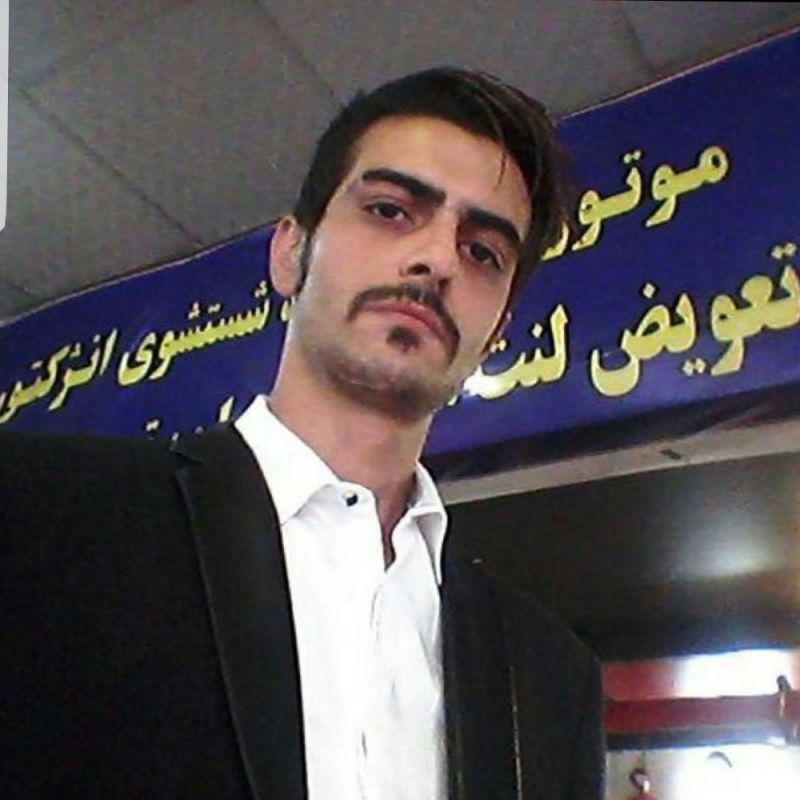 اشکان ستاری