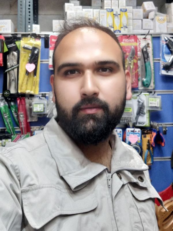 رضا خورشیدی