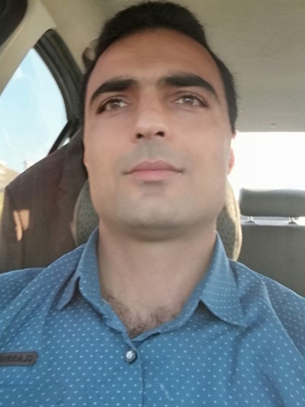 فرزین کاظمی