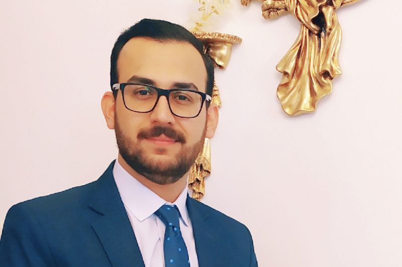 آریان بیداله خانی