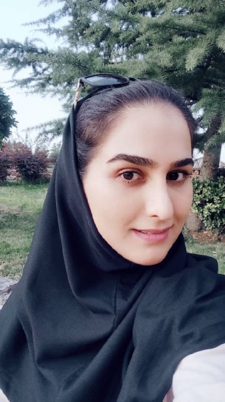 نیوشا حبیبی