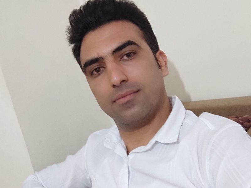 میثم محبی