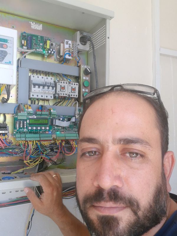 منصور علیایی