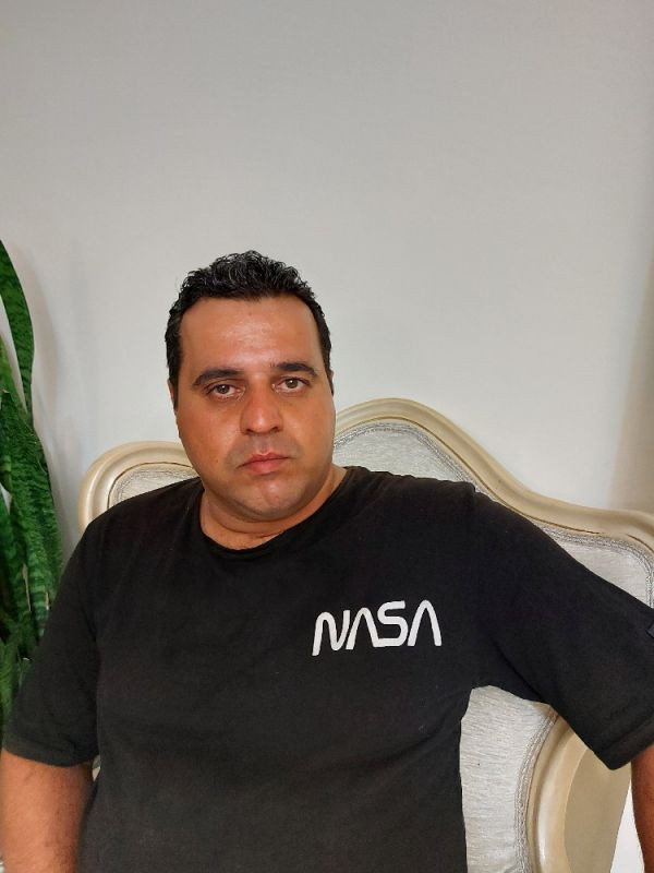 مهدی عزیز