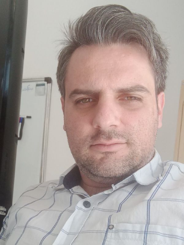 وحیدرضا حمیدی خواه