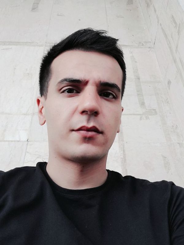 کامیار توفیقی