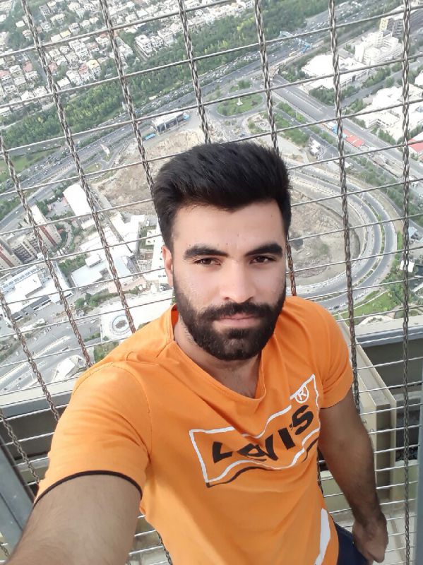 علیرضا امیری