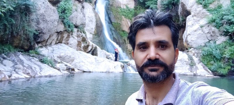 حسین تیموری نیا