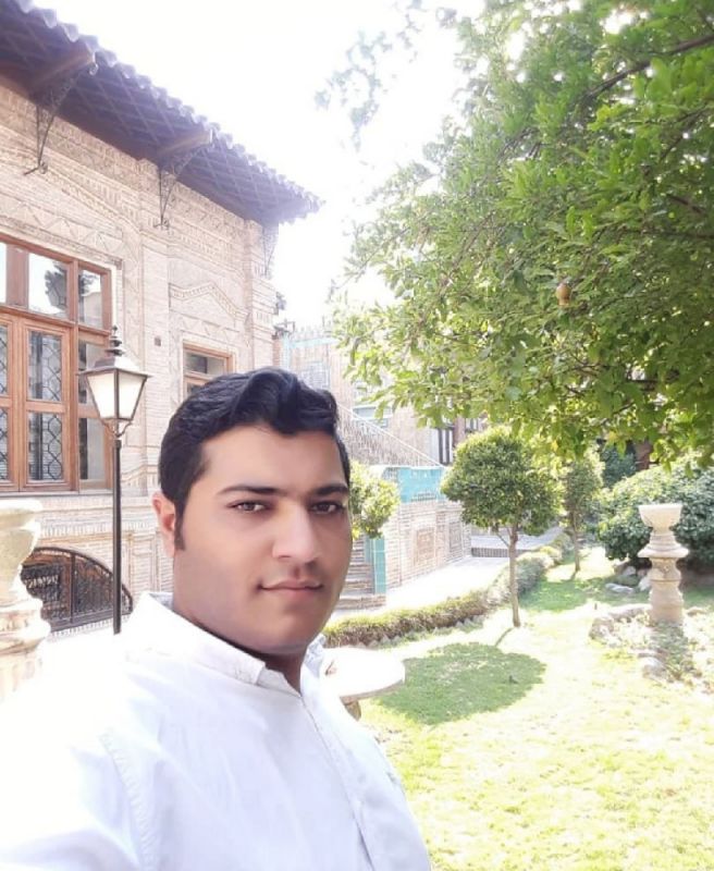 رهام حاجی آقاتبار آهنگر