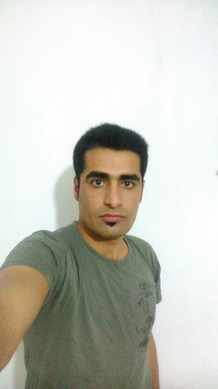 وحید سعیدپور