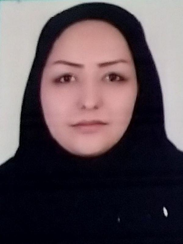 آسیه اکبری