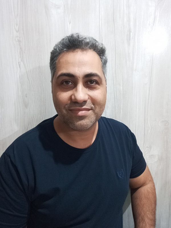 پیمان خندان